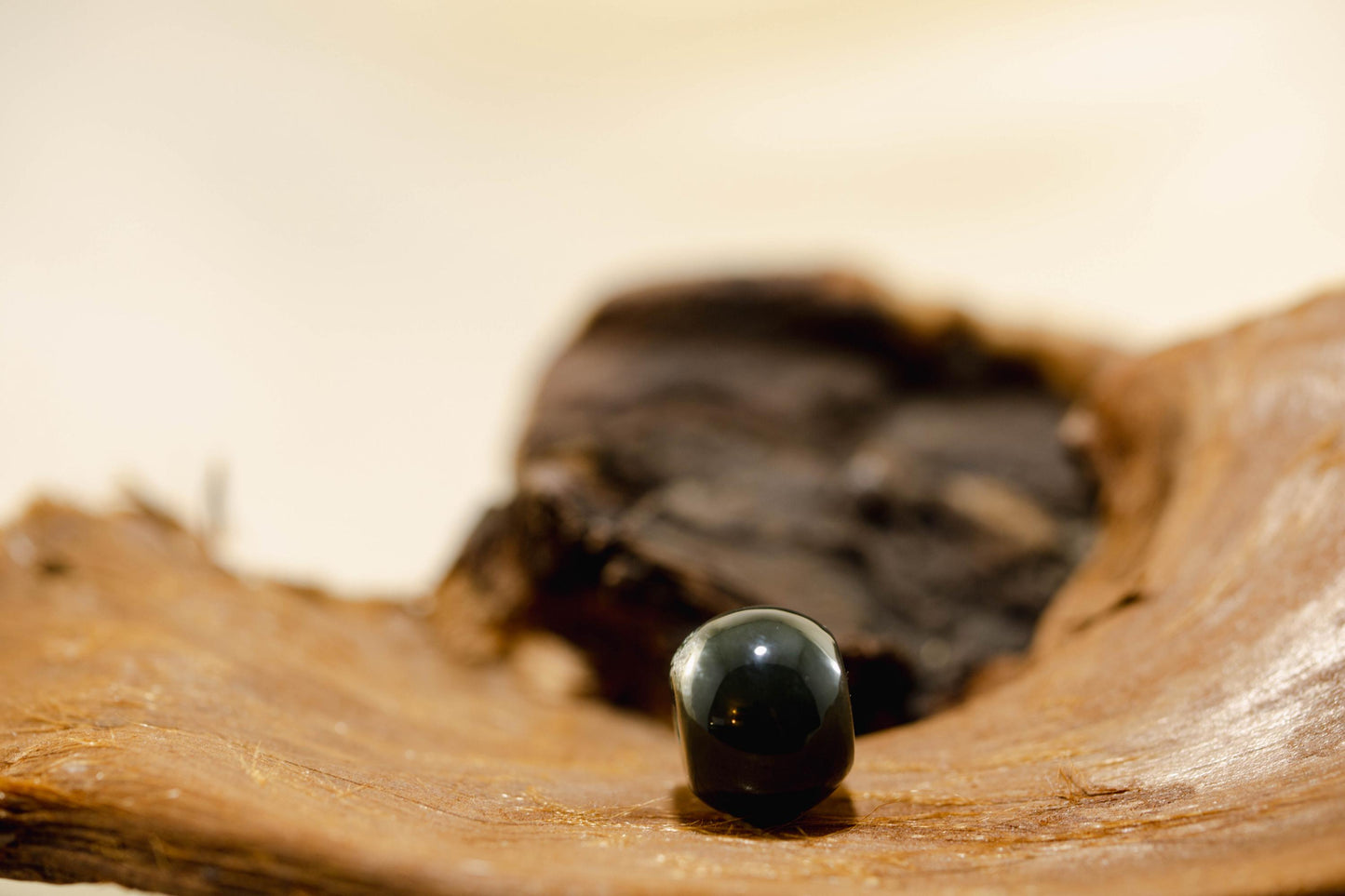 Wyoming Dark Olive Bead