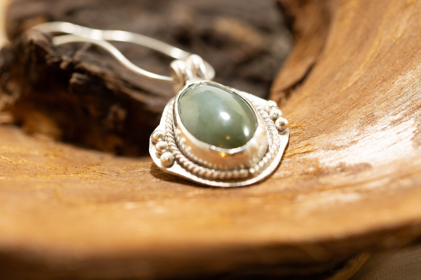 Gorgeous Blue-Green Washington Jade Cabochon on 18 inch Silver Rope