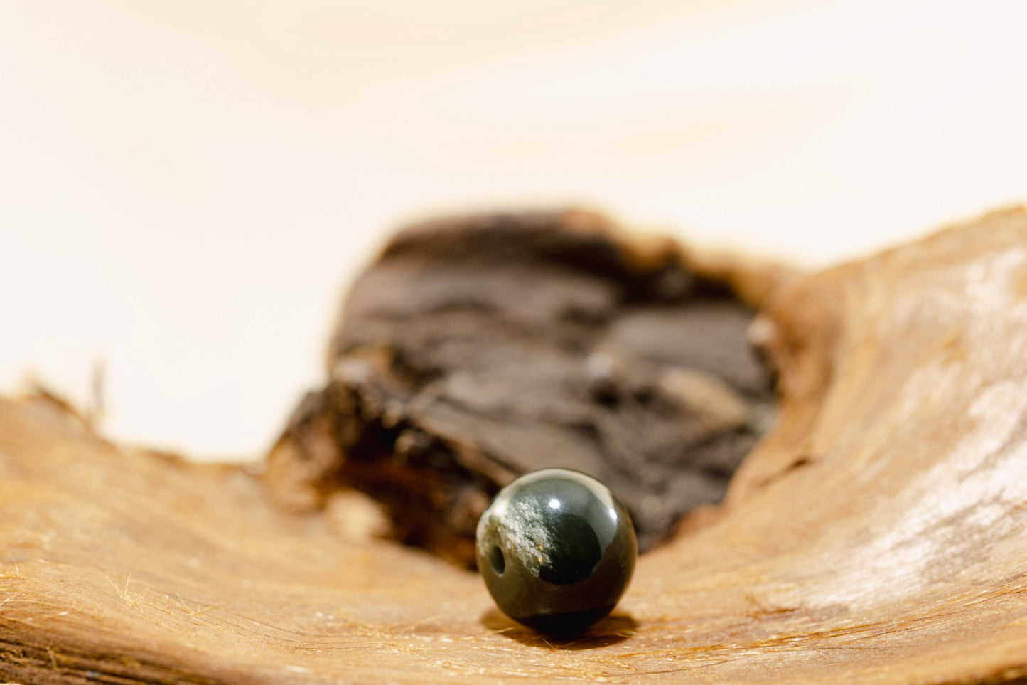 Wyoming Dark Olive Bead