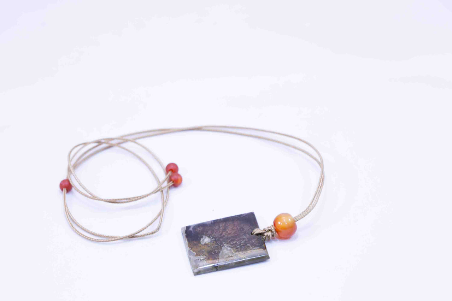 Washington Plume Agate Pendant with Hand-Spun Carnelian Bead on Paracord with Accent Beads