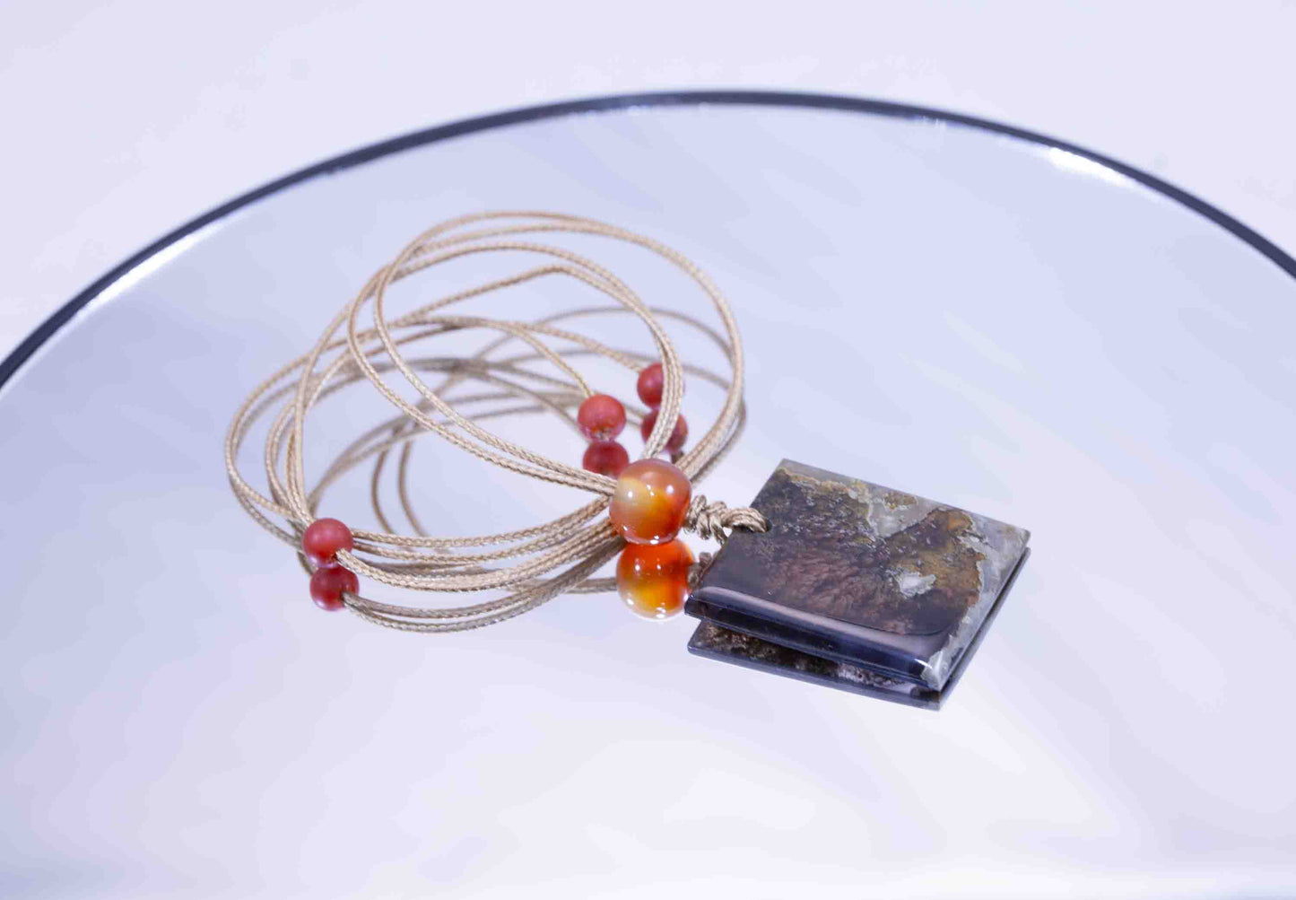 Washington Plume Agate Pendant with Hand-Spun Carnelian Bead on Paracord with Accent Beads